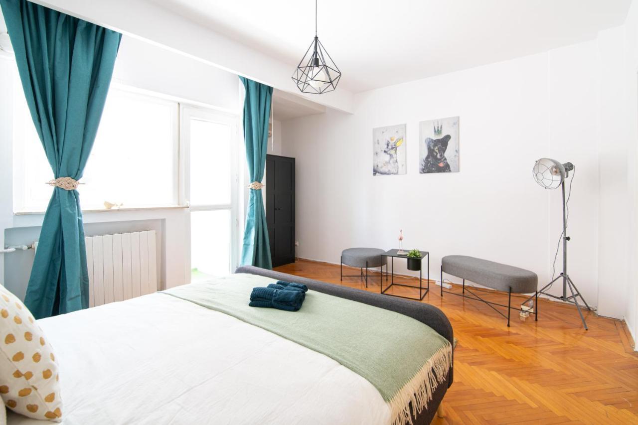 Amazing New Flat City Center Boekarest Buitenkant foto
